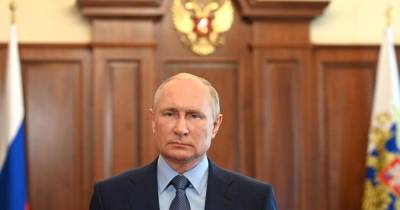 Владимир Путин - Путин назвал недопустимым наличие в РФ школ в аварийном состоянии - ren.tv - Россия