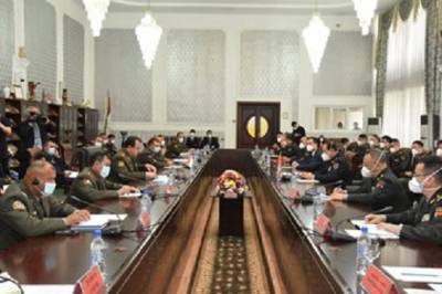 Вэй Фэнх - Шерали Мирзо - Министры обороны ШОС встретились в Душанбе - dialog.tj - Россия - Китай - Казахстан - Узбекистан - Белоруссия - Душанбе - Киргизия - Индия - Таджикистан - Пакистан