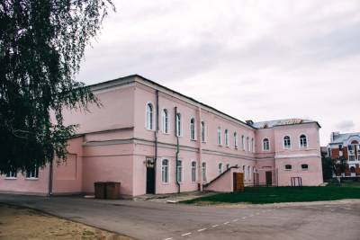 Рязанская епархия объяснила ценность здания школы №6 на улице Семинарской - rzn.mk.ru - Рязань