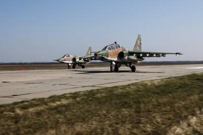 Россия перебросила Су-25 на учения близ афганской границы в Таджикистане - lenta.ru - Россия - Киргизия - Таджикистан - Афганистан - Хатлонской обл.