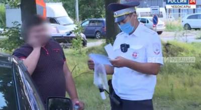 В час пик на Канашском шоссе ловили должников: другу приехал помочь мужчина, и они вдвоем остались без машин - pg21.ru - респ. Чувашия