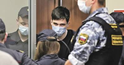 Ильназ Галявиев - Смотрит телевизор и подружился с серийным отравителем: "Казанский стрелок" Галявиев дал интервью - focus.ua - Россия - Украина - Казань