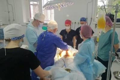Алексей Власов - В Днепре на ребенка упал нож сверху и пробил череп - kp.ua - Украина - Днепропетровск