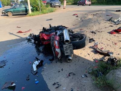 В Кузьмолово мотоциклист и автомобилист не поделили поворот — фото - ivbg.ru - Украина