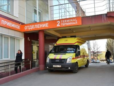 Дмитрий Лисовец - В России несколько вакцинированных человек умерли от ковида. Власти объяснили, в чем причина - bloknot.ru - Россия - Санкт-Петербург