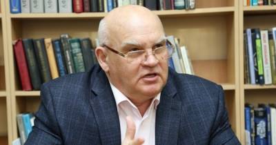 Александр Лапин - В Калининград приедет автор романа-путешествия «Крымский мост» Александр Лапин - klops.ru - Калининград