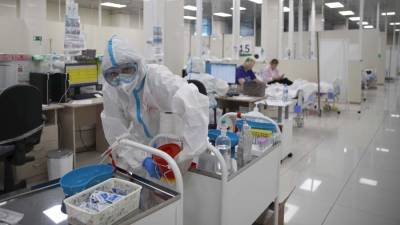 Ученые выявили более легкое протекание COVID-19 при повторном заболевании - iz.ru - Англия - Израиль