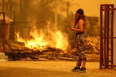 Ибрагим Калын - Пожары в Турции назвали национальной катастрофой - lenta.ru - Турция - провинция Анталья