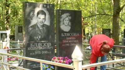 Пензенская молодежь навела порядок на могилах ветеранов ВДВ - penzainform.ru