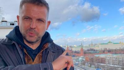 Роман Баданин - Главред "Проекта" уехал из России и больше не вернется - vesti.ru - Россия - США - Нью-Йорк - Reuters
