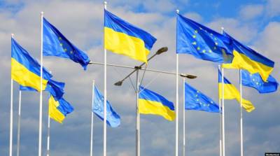 Валдис Домбровскис - Сергей Марченко - Украина продолжит переговоры о новом транше от Евросоюза в сентябре – Минфин - ru.slovoidilo.ua - Украина