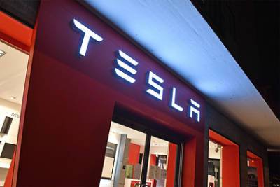Tesla обошла одну из главных проблем мировой экономики - lenta.ru - США - New York
