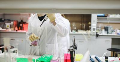 Украинец скоропостижно умер после прививки вакциной от Pfizer - reendex.ru - Украина - Винницкая обл.