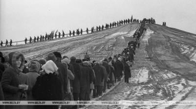 482 ступеньки памяти: Курган Славы - история, реконструкция и редкие кадры - belta.by - Москва - Киев - Санкт-Петербург - Белоруссия - Севастополь - Волгоград - Одесса