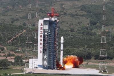 Китай успешно запустил в космос пять спутников - aif.ru - Китай - провинция Шаньси