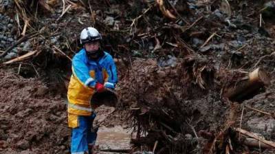 Есихидэ Суга - Дожди затопили Японию и вызвали оползни: много пропавших без вести - novostiua.news - Украина - Япония - Атами