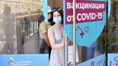 Ринат Максютов - Скончались 697 пациентов: в России за сутки выявлено 24 439 новых случаев коронавируса - russian.rt.com - Москва - Россия - Санкт-Петербург - Московская обл.