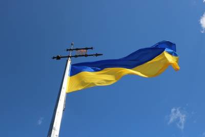 Вадим Пристайко - Британская ведущая назвала рисунок на форме сборной Украины грязным пятном - mk.ru - Украина - Англия