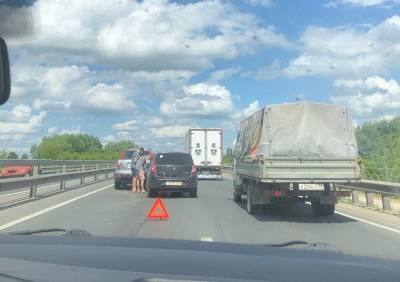 На Солотчинском шоссе из-за аварии образовалась пробка - ya62.ru - Рязань