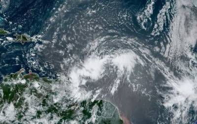 К США движется ураган "Эльза", ему присвоили первую категорию - novostiua.news - Украина - Барбадос - Куба - USA - шт.Флорида - Гаити - Доминиканская Республика - Ямайка - Сент Винсент и Гренадины - Сент Люсия