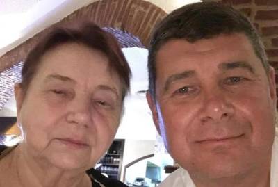 Александр Онищенко - Александр Онищенко о смерти матери: Потерял самого близкого человека - kp.ua - Украина
