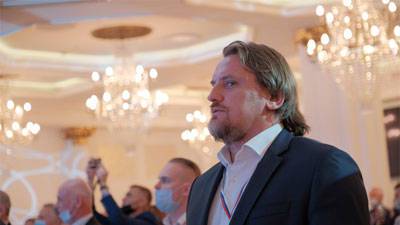 Станислав Черчесов - Алексей Журавлев - Дмитрий Булыкин - Никакого Черчесова: в федеральном списке партии «Родина» за спорт отвечает Дмитрий Булыкин - newdaynews.ru - Москва - Россия