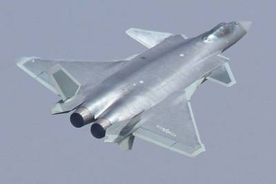 Китай поднял в воздух сразу 15 истребителей пятого поколения J-20 - lenta.ru - Россия - Китай - Пекин