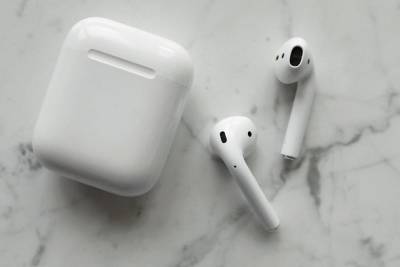 Минг Чи Куо - Стало известно, когда поступят в продажу новые AirPods Pro и мира - cursorinfo.co.il