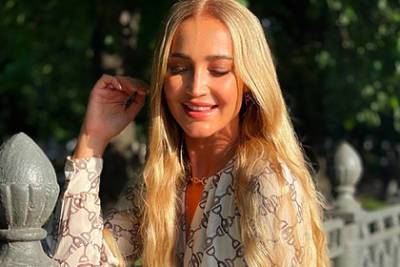 Ольга Бузова - Никита Михалков - Ольга Бузова отчитала Никиту Михалкова - lenta.ru - Россия