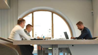 Названо количество россиян, которые работают по профессии мечты - vm.ru