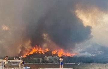 «С неба падает пепел. Дорога горит, а по ней ехать в аэропорт» - charter97.org - Белоруссия - Україна - Мармарис