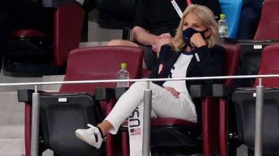 Джо Байден - Первая леди США пострадала от «неизвестного предмета» на гавайском пляже - eadaily.com - США - Токио - штат Гавайи - шт. Мэриленд