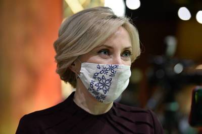 Александр Ткаченко - Ирина Верещук - Андрей Таран - В Раде передумали увольнять министра обороны - lenta.ru - Украина