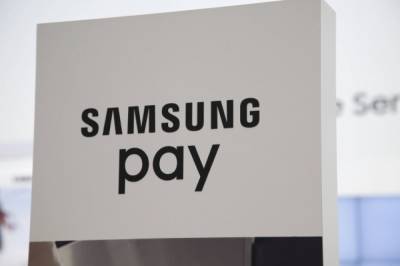 «Ъ»: в России могут запретить платежную систему Samsung Pay - aif.ru - Москва - Россия - Швейцария