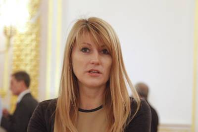 Светлана Журова - Журова объяснила слова проигравшего Рылову американского пловца - mk.ru