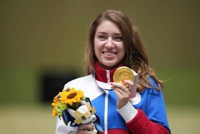 Владимир Путин - Виталина Бацарашкина - Евгений Рылов - Путин обратился к ставшим двукратными олимпийскими чемпионами россиянам - lenta.ru - Россия - Токио