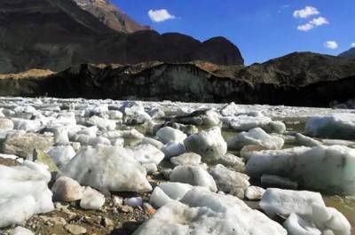 В Таджикистане растаяла треть всех ледников - urfonews.ru - Таджикистан