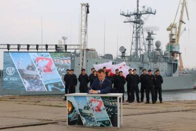 Мариуш Блащак - Польские ВМС получат на вооружение три перспективных фрегата собственной постройки - topwar.ru - Польша