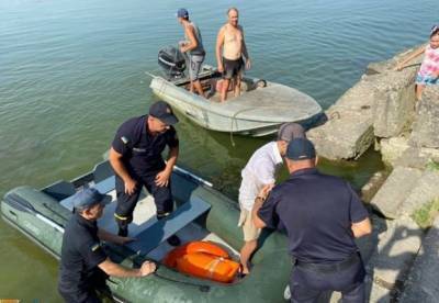 В Одесской области ребенка на надувном матрасе отнесло на километр от берега - facenews.ua - Украина - Одесская обл.