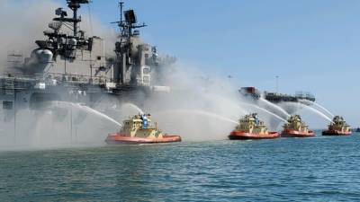 Американского моряка обвинили в поджоге боевого десантного корабля - sharij.net - США - Сан-Диего