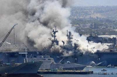ВМС США обвинили матроса в поджоге, уничтожившем десантный корабль - eadaily.com - США - Сан-Диего