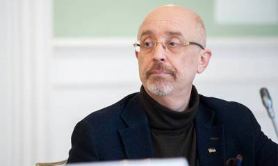 Вадим Бойченко - Алексей Резников - Власти считают нереальным возобновление авиасообщения с Мариуполем, но готовы построить новый аэропорт - capital.ua - Украина - Мариуполь - Донецкая обл.