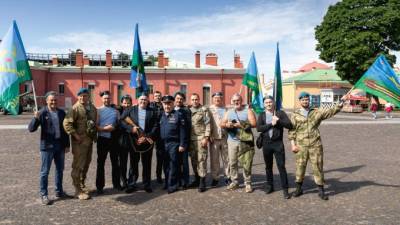 Александр Беглов - Массовых мероприятий в день ВДВ не будет - piter.tv - Санкт-Петербург