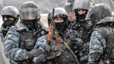 Суд восстановил в должности беркутовца, подозреваемого в расстрелах на Майдане - agrimpasa.com - Россия - Украина