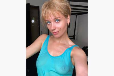 Кристина Асмус - Кристина Асмус взволновала поклонников фотографией в мокрой майке - lenta.ru - Шри Ланка