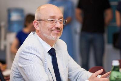 Алексей Резников - Вице-премьер назвал нереальными планы мэра Мариуполя по возобновлению работы аэропорта - kp.ua - Украина - Мариуполь