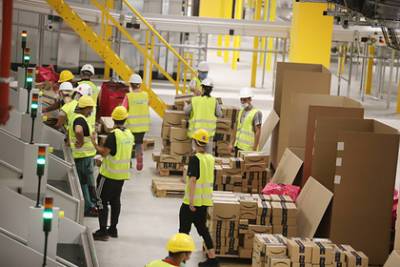 Amazon получил рекордный штраф в Европе - lenta.ru - США - Люксембург