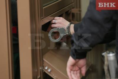 Виктор Бобыря - Владимир Торлопов - В Коми за полгода 100 заключенных освободили досрочно - bnkomi.ru - респ. Коми