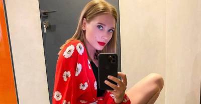 Кристина Асмус - Кристина Асмус показала в камеру грудь, обтянутую мокрой тканью, претендуя на звание звезды 18+ - reendex.ru - Шри Ланка