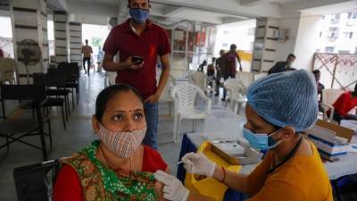 CDC: заразность штамма «Дельта» можно сравнить с ветряной оспой - golos-ameriki.ru - США